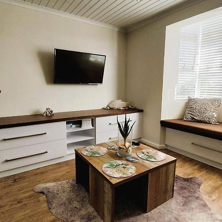 סווקופמונד Nautilus 2 Bedroom Self-Catering Apartment מראה חיצוני תמונה