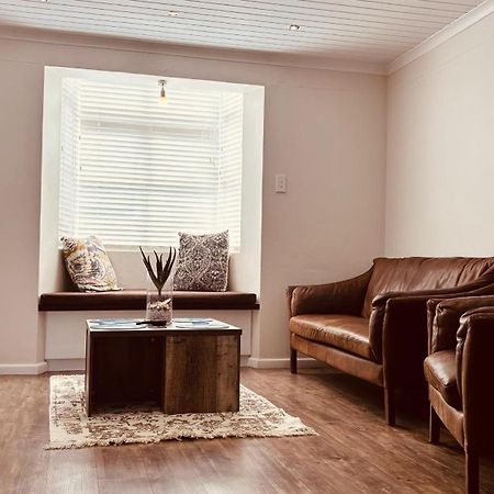 סווקופמונד Nautilus 2 Bedroom Self-Catering Apartment מראה חיצוני תמונה