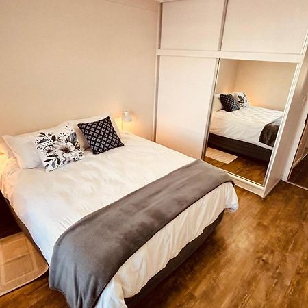 סווקופמונד Nautilus 2 Bedroom Self-Catering Apartment מראה חיצוני תמונה